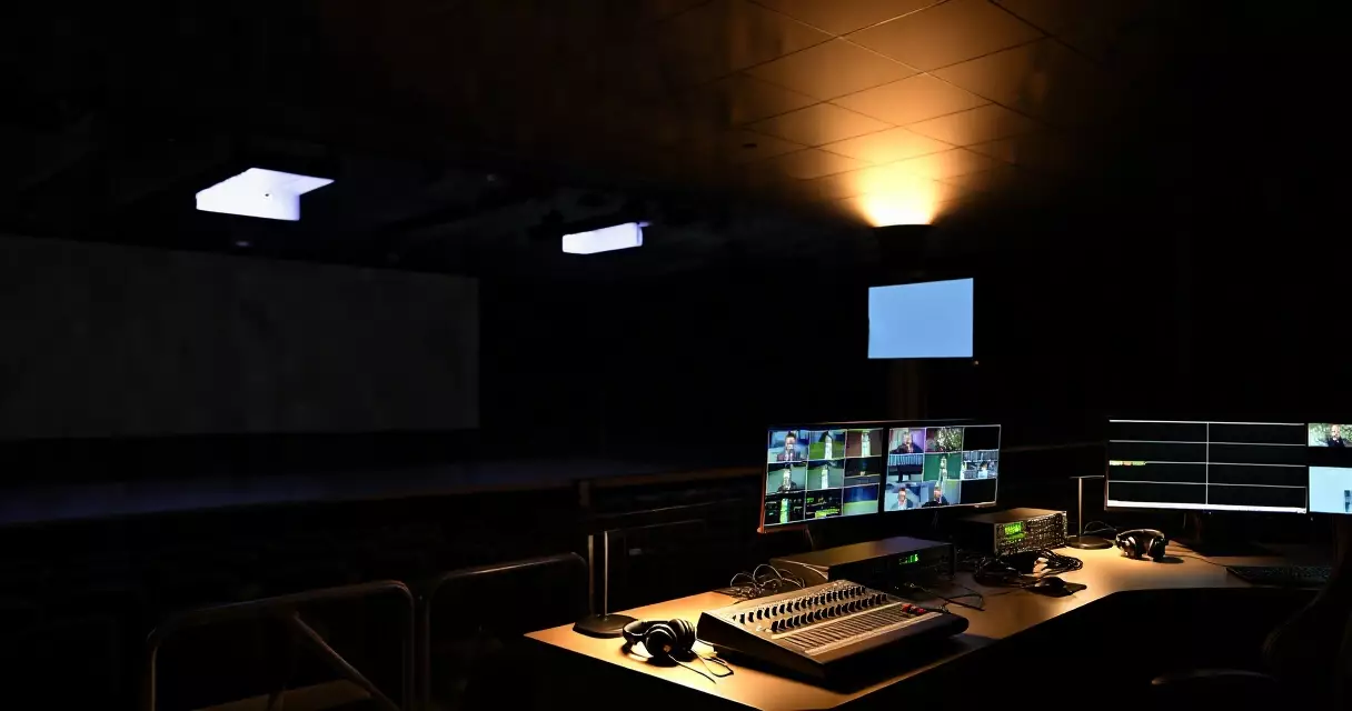 Best Esports Broadcast Equipment for Tournaments 2026