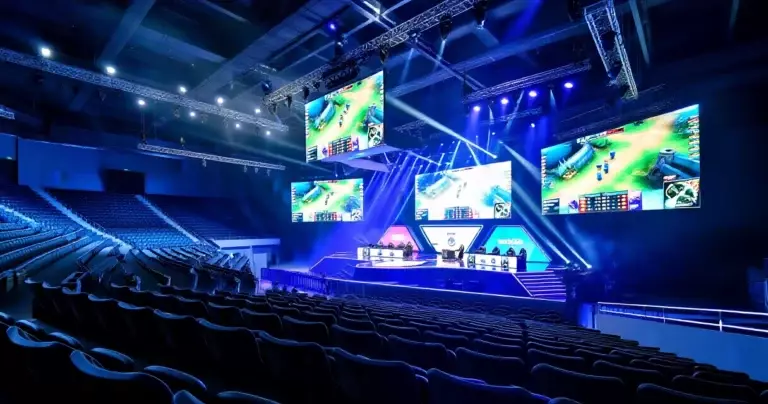 How Esports Venues Make Money: Revenue Streams and ROI