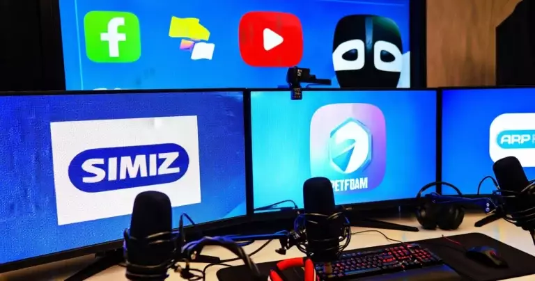 Twitch vs YouTube vs ESPN: Esports Streaming Rights Compared